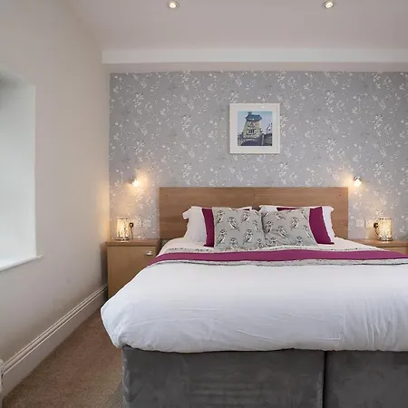 Brantholme לינה וארוחת בוקר 3*