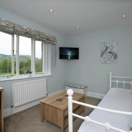 Brantholme 3* אמבלסייד