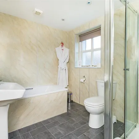 Brantholme לינה וארוחת בוקר אמבלסייד