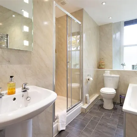 Brantholme 3* אמבלסייד