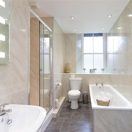 Brantholme 3* אמבלסייד