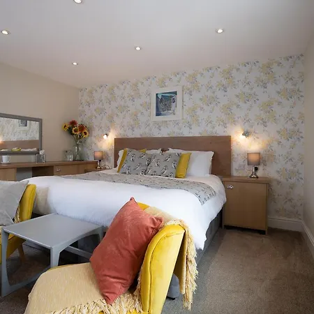 Brantholme Bed and Breakfast 4*