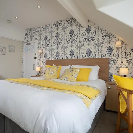 Brantholme Bed and Breakfast 4*